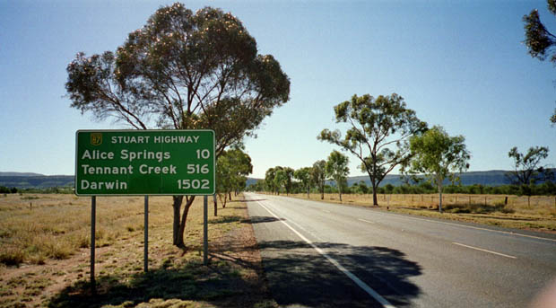 Halvvejs! Så er der kun 1502km til Darwin - Australien er et STORT land.